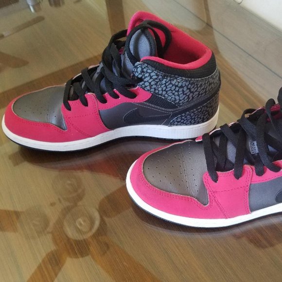 Nike Other - Air Jordan 1 Retro Mid Basketball Sneakers Unisex